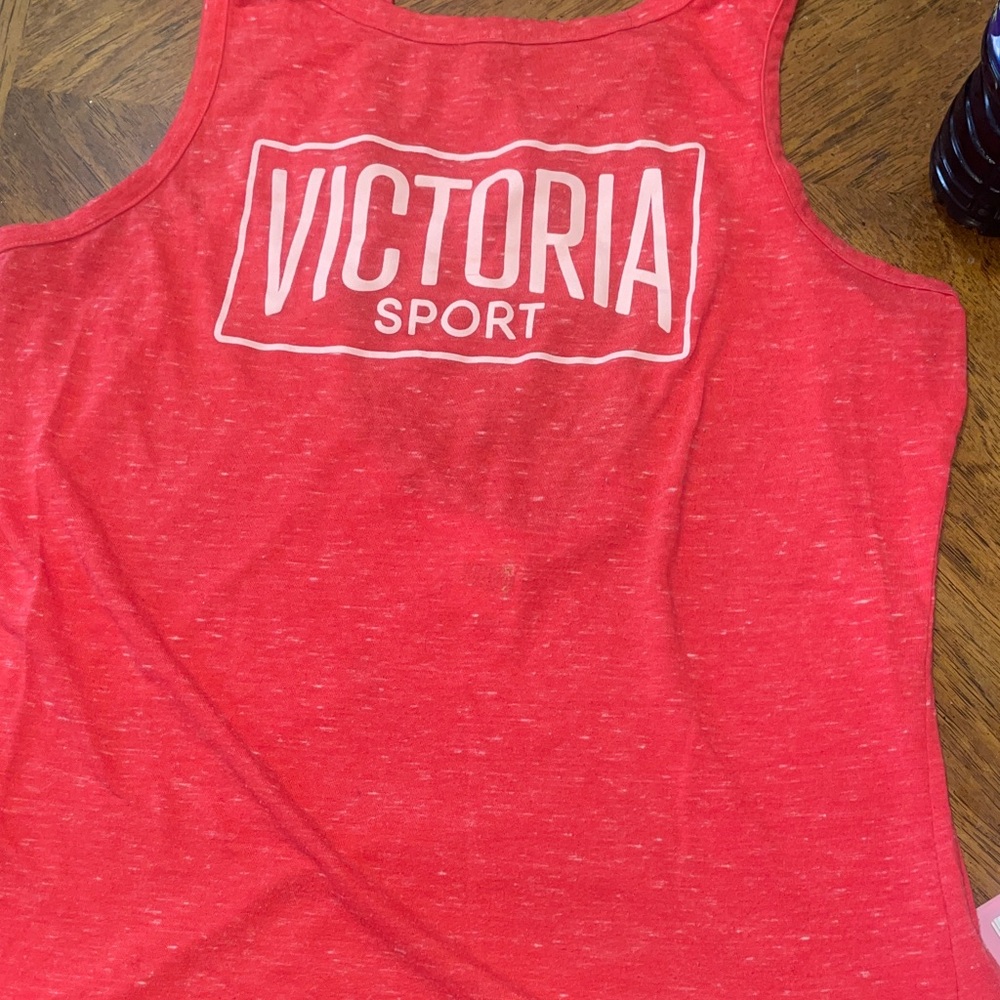 VS  Racer back Tank top - Picture 3 of 3